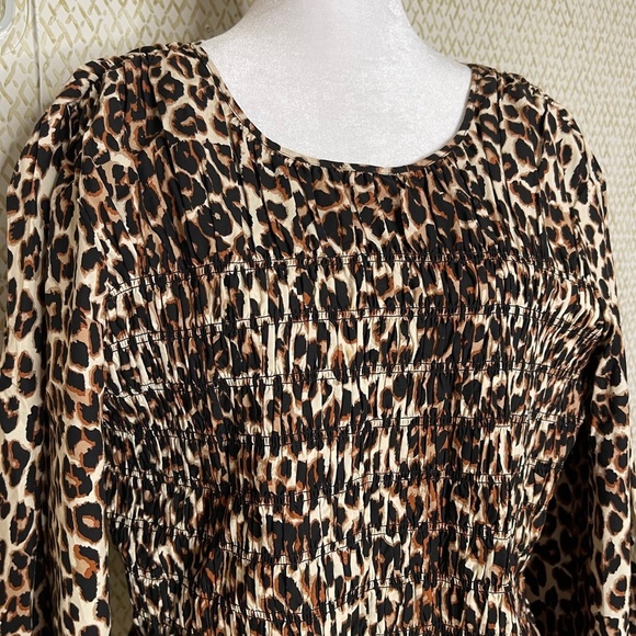 NWOT Rails Tabi Top in 'Nala' Leaopard Print Cotton Blend Smocked Body Size XXL - Picture 4 of 13